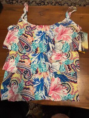 Beach House Women's Swim Top, Size 16W, New with Tags